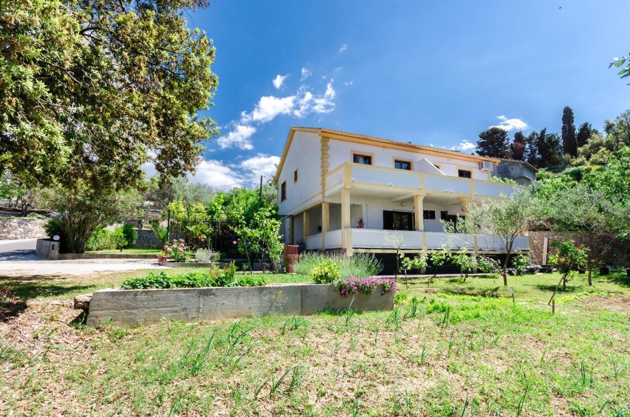 Apartments Zorka Kampor エクステリア 写真